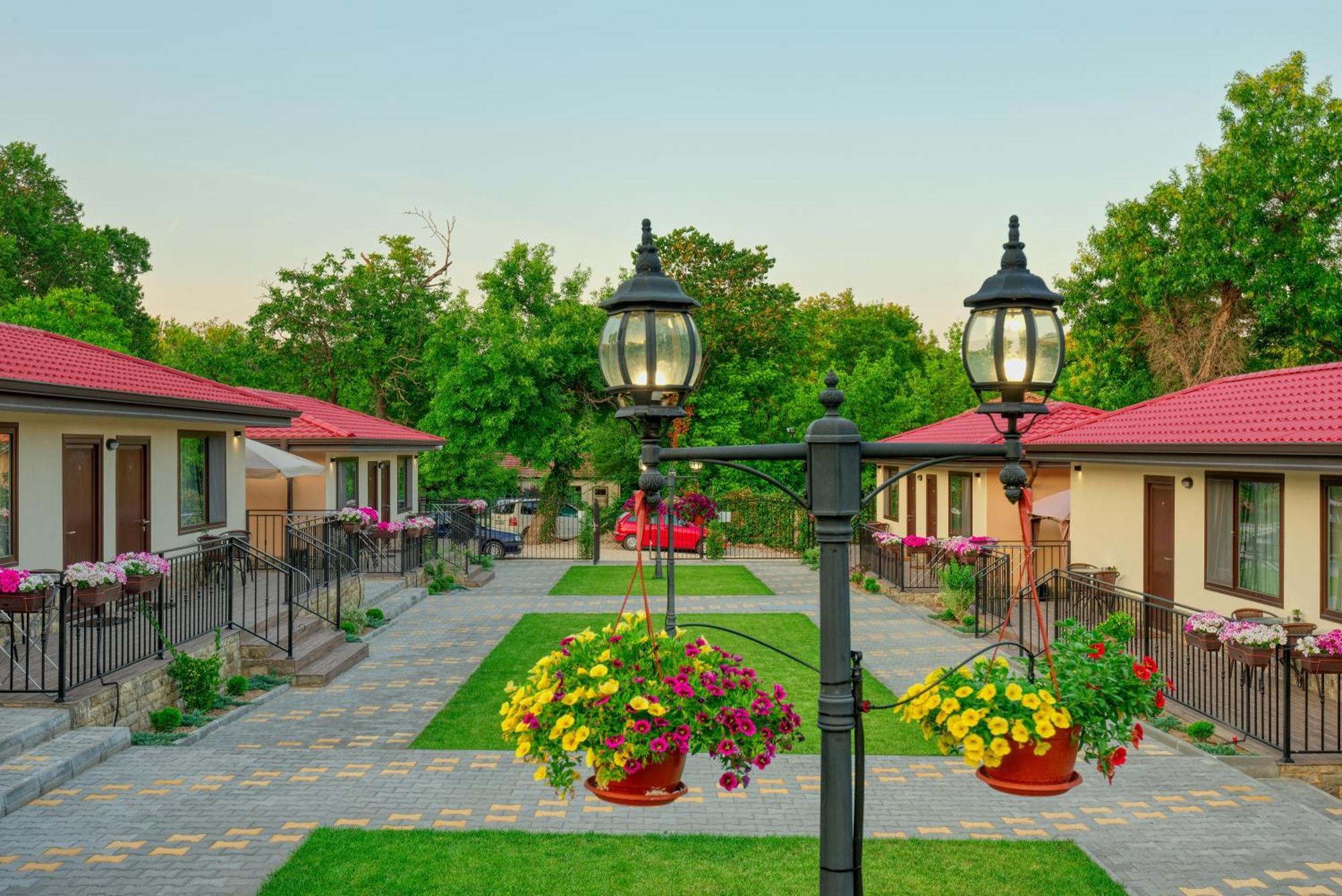 Комплекс Колонада Hotel Hisarya Exterior photo
